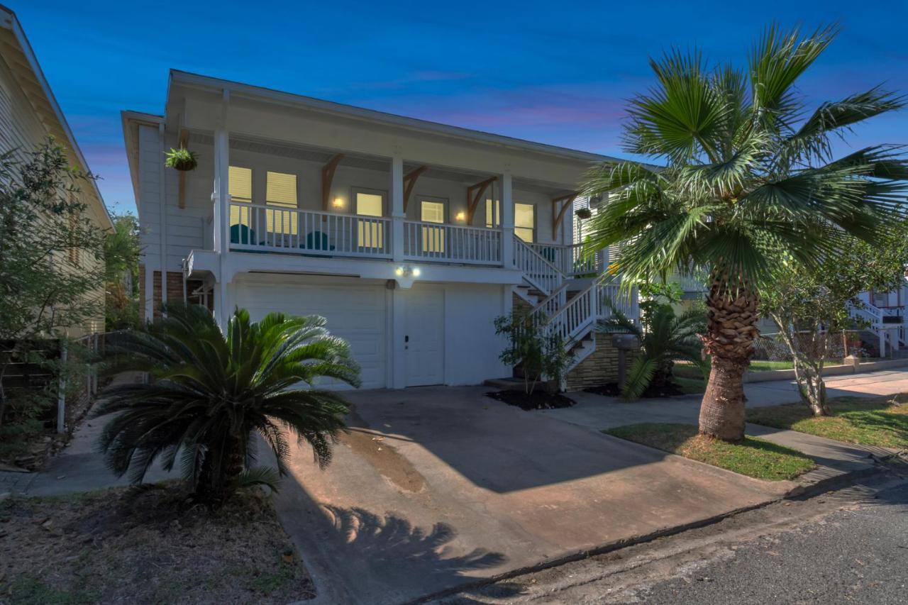 Cozy Historic Galveston House-8 Min Walk To Beach! Bagian luar foto